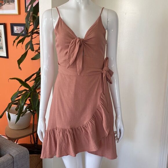 ASTR the Label Dusty Pink Sandy Mini Dress Size Small - Picture 4 of 13